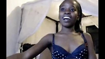 Camgirl from Africa 20 yrs young virgin