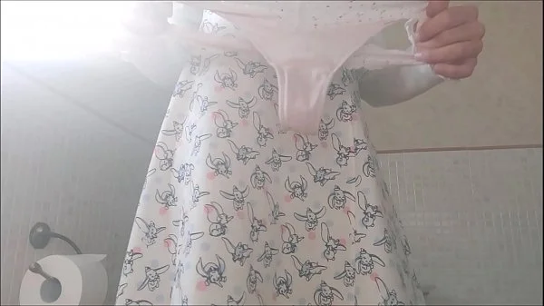 peeing is sexier when accompanied by farts