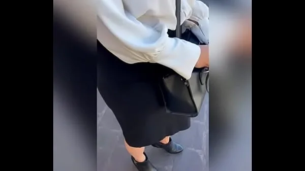 Sexo por DINERO! Le ofrezco DINERO a SEÑORA Mexicana Sumisa que Estaba Esperando su Camión para Irse a Trabajar! Le Doy Dinero para que me la CHUPE en la CALLE y no Vaya a Trabajar! PARTE #1
