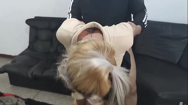 Hijastra Inocente Quiere Telf Nuevo y Se Deja Follar Para Ganárselo Le Rompo El Culo