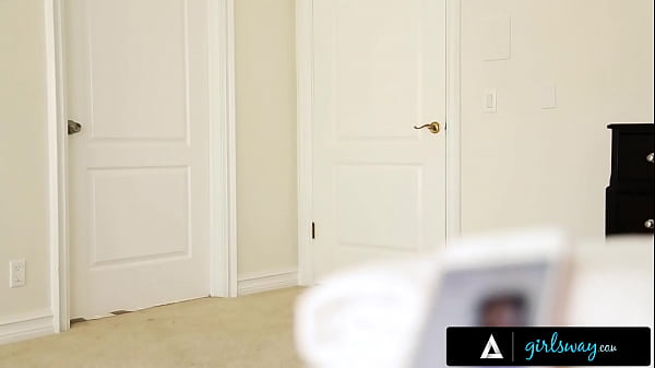 GIRLSWAY Kimmy Granger's Relaxation Class Turns Into Lust Orgy