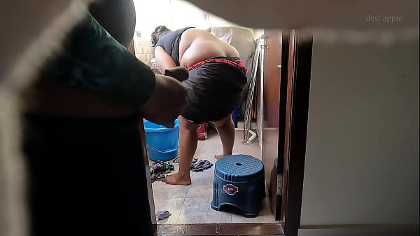 Jerking infront of Tamil maid Swathi