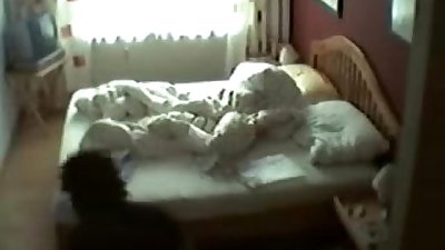 Mom se masturbando pego por escondido cam - mais wwwVoyeurGirlsOnCamcom