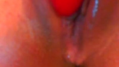 Close-up dildoing KUT Tiener blond Squirting