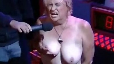 la abuela Han el orgasmo en Porno Mostrar amateur mayores